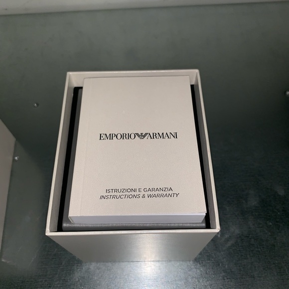 Brand New Two Tone Silver and Gold Watch - Picture 4 of 5